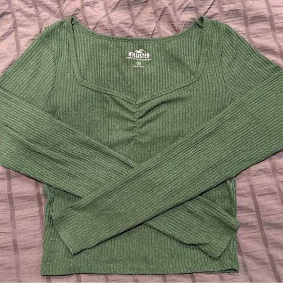 Hollister Tops - Hollister Olive Ribbed Knit Top